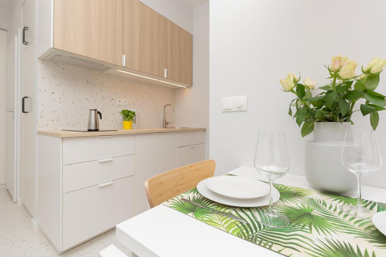 Karolkowa Apartments Warsaw By Noclegi Renters Esterno foto